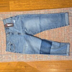 Super High Rise Mom Jean